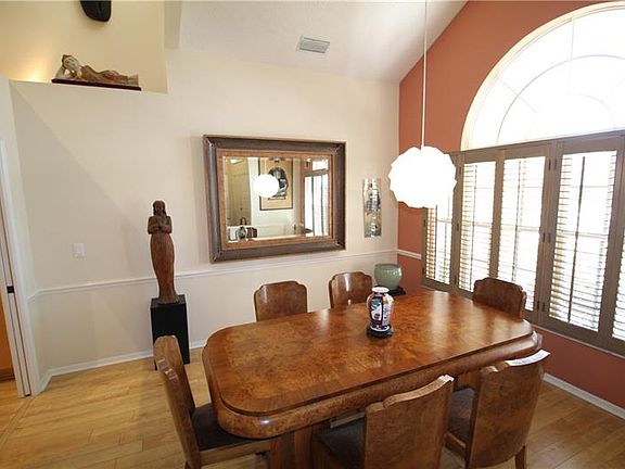 5th image of 4735 White Tail Ln