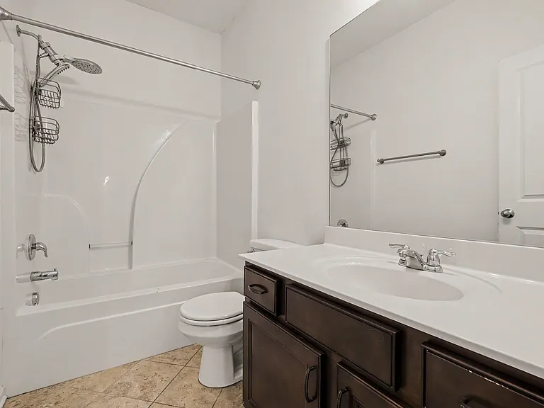 1046 Hemlock Dr — Photo 28