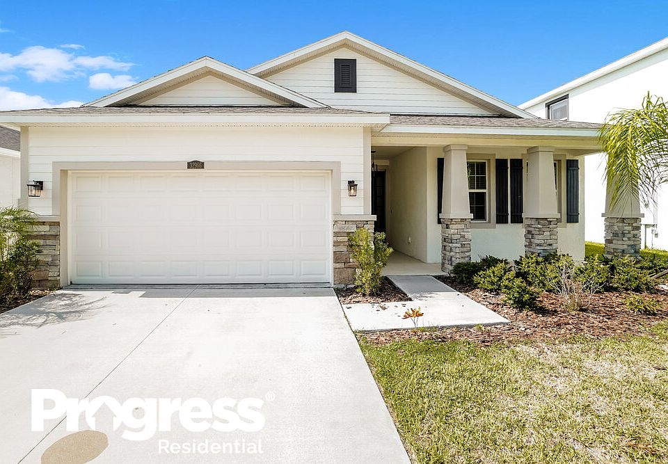 1st image of 32966 Sand Creek Dr