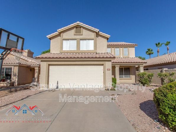1057 N Saguaro St