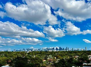 2425 SW 27th Ave APT 701, Miami, FL 33143