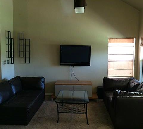 4th image of 955 Sylvan Creek Dr
