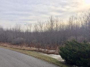 10 Highfields Ln, Northport, ME 04849