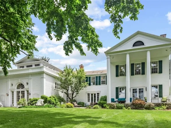 1 Beechwood Way, Briarcliff Manor, NY 10510