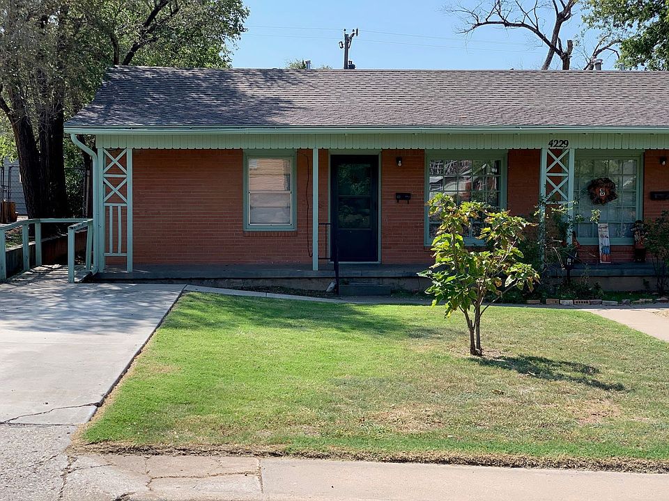 1st image of 4229A SW 2nd Ave