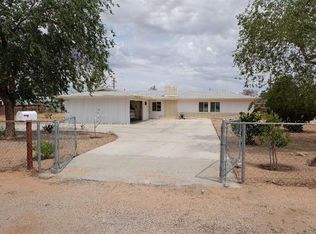 22050 Cherokee Ave, Apple Valley, CA 92307