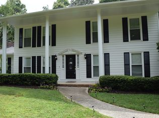 2425 Castle Ln NE, Marietta, GA 30062