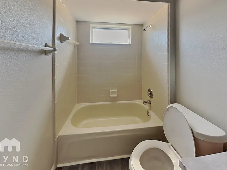 8655 Wellington Loop — Photo 20