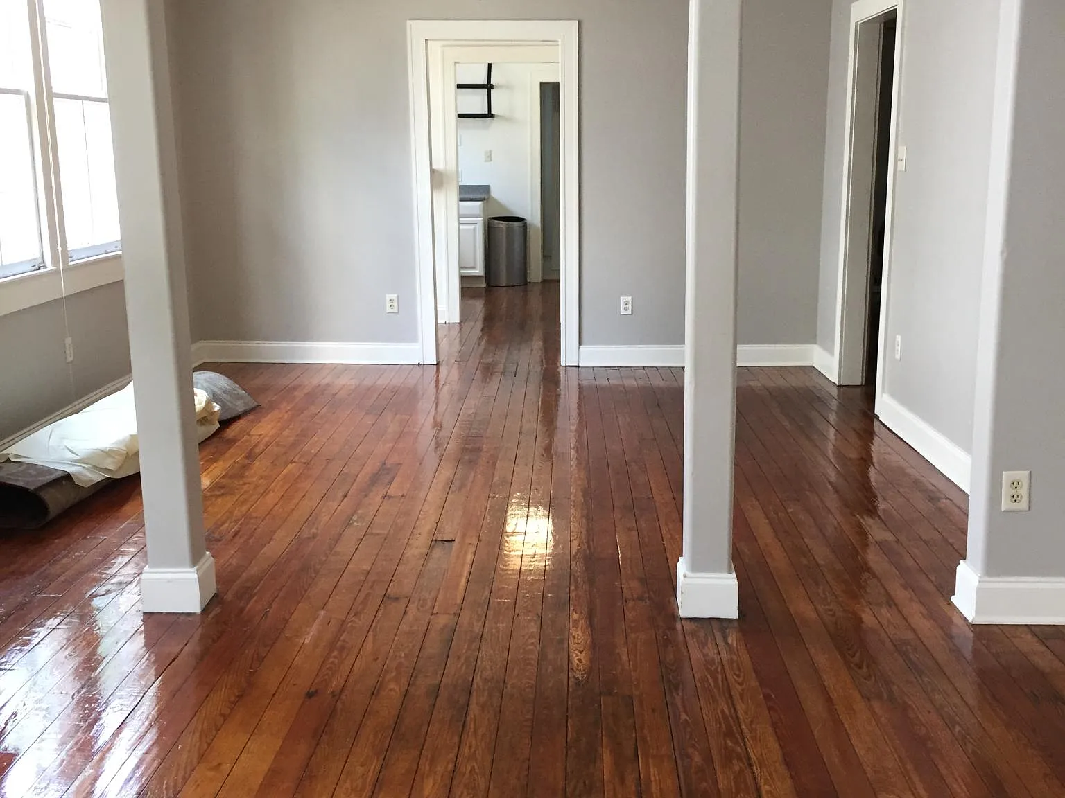 4409 Fontainebleau Dr — Photo 3