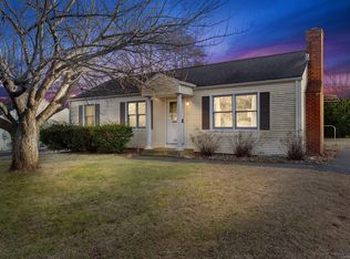 33 Connery Rd, Middletown, CT 06457