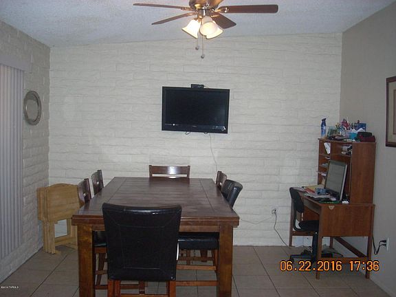 4th image of 208 S Nichols Ave