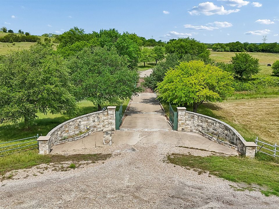 1st image of 171 Treetop Dr