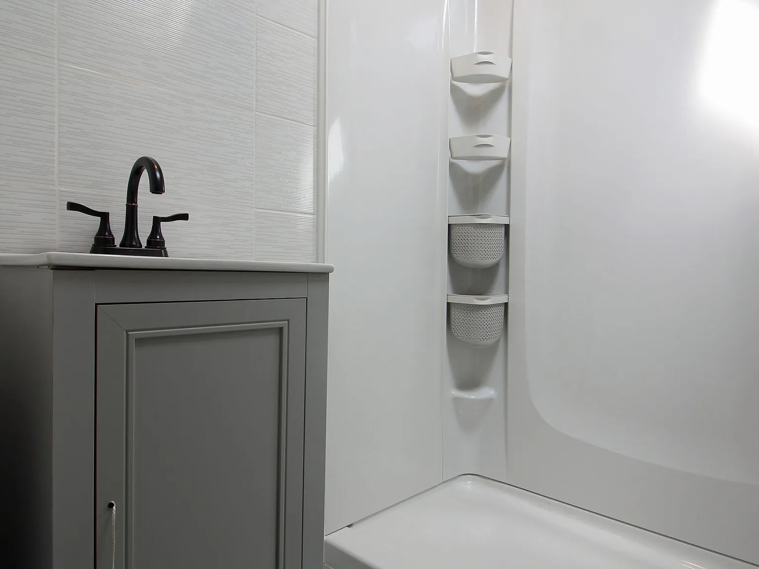 1 bed, 1.0 bath, 700 sqft, $2,200 — Photo 4