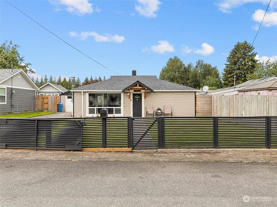 1st image of 5406 109th Avenue Ct E