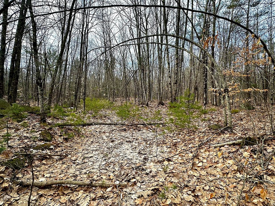 2nd image of 332 Folly Road