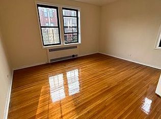 89-29 138th St #2D, Jamaica, NY 11435