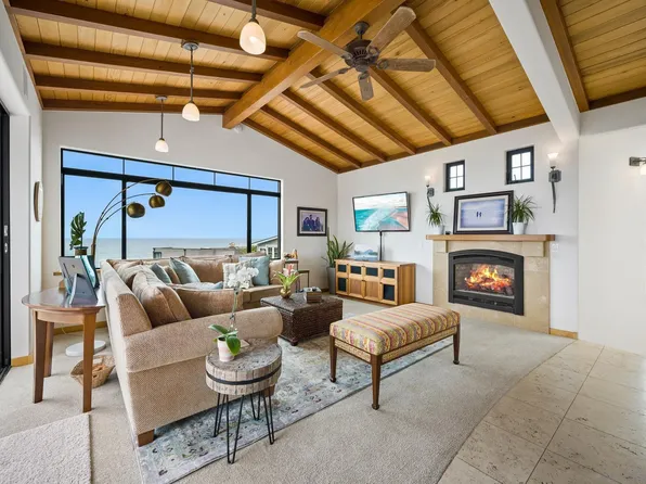 122 12th St, Del Mar, CA 92014