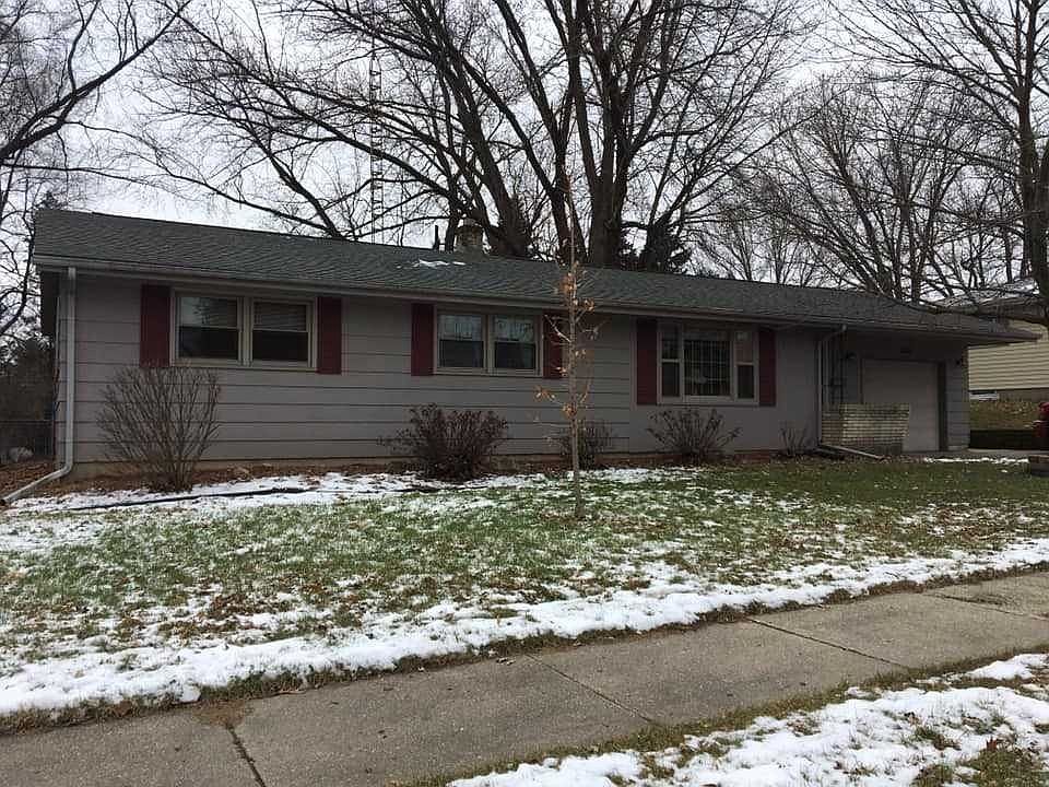 1st image of 2025 Mineral Point Ave