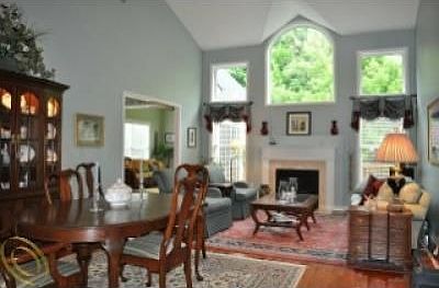5th image of 29389 Whistler Dr