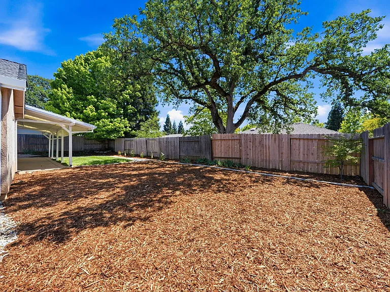 6245 Gold Hills Ct — Photo 4