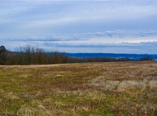 616 Youngs Hill Rd, Easton, PA 18040