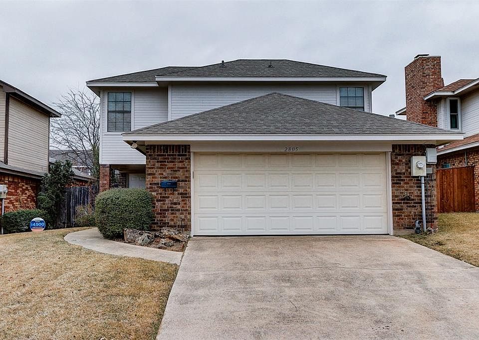 1st image of 2805 Country Villa Cir
