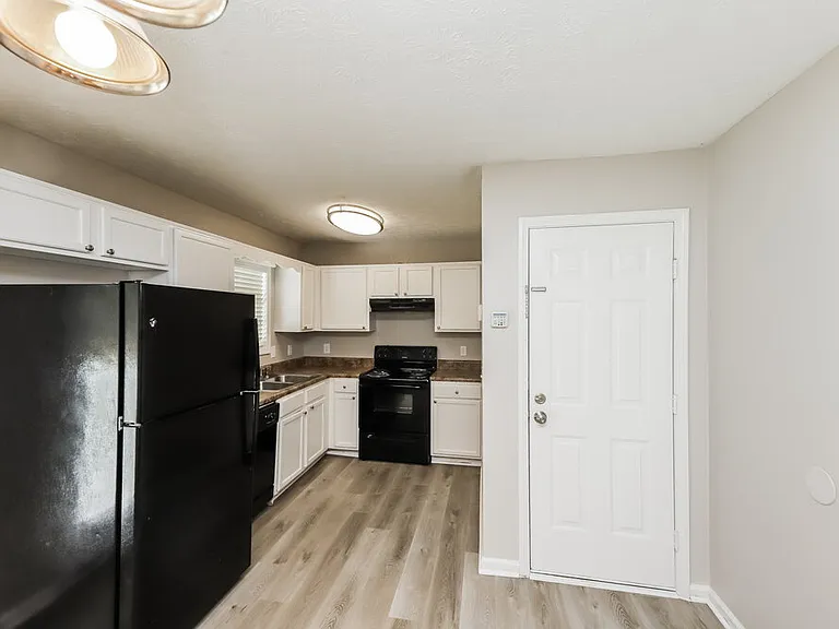 222 Fairview Oak Pl — Photo 9