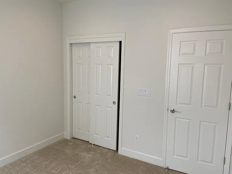 3134 Ellis Town Dr — Photo 5