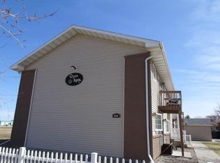 938 2nd Ave NE APT A, East Grand Forks, MN 56721