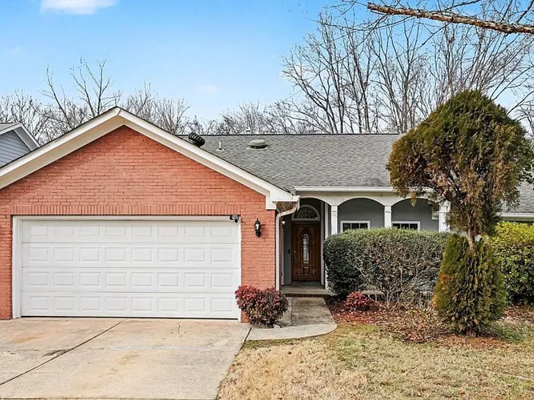 12145 Landing Green Dr — Photo 11