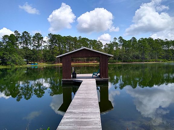 4th image of 286 Blue Lake Dr