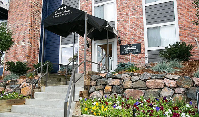 Cambrian Apartments — Photo 26