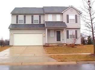 8282 S Warwick Ct, Superior Township, MI