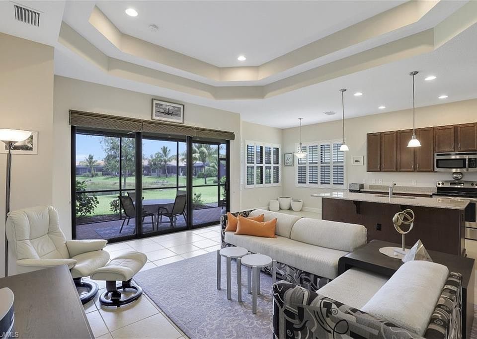1st image of 9220 Isla Bella Cir