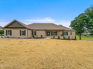 708 Majestic Mountains Blvd, Walland, TN 37886