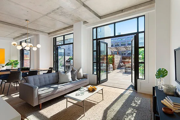 Sold by Nest Seekers International | media 28