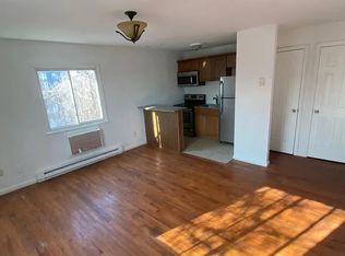 708 Hallett St #3F, Bridgeport, CT 06608