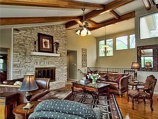 3rd image of 1601 Mill Springs Dr