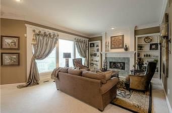 5th image of 14700 Wedd St