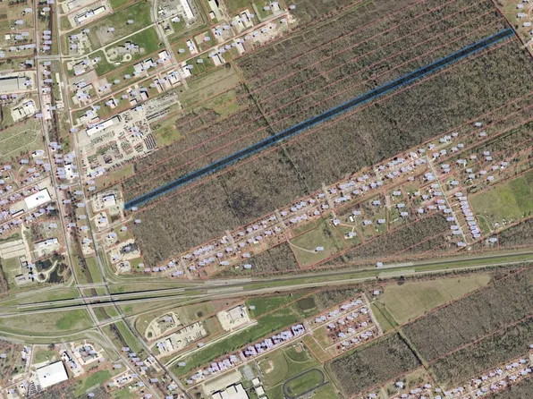139 Executive Dr, Gray, LA 70359