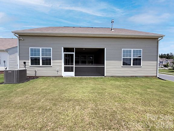 5th image of 190 Abersham Dr