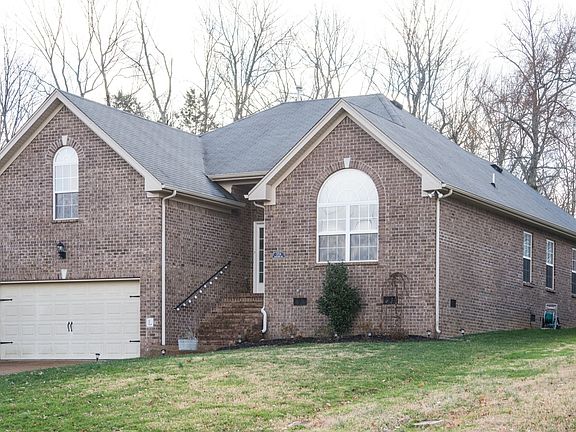 2nd image of 3724 Montgomery Way