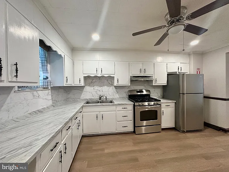 116 Tindall Ave — Photo 4