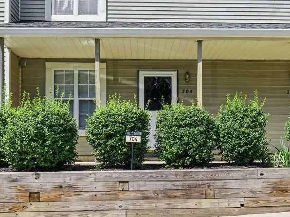 704 E Parker St #C1, Langhorne, PA 19047