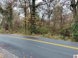 450 Berger Rd, Paducah, KY 42003