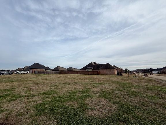 2nd image of 6010 Settlers Dr Lot 69
