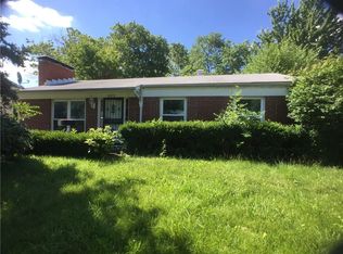 8203 Gilmore Rd, Indianapolis, IN 46219