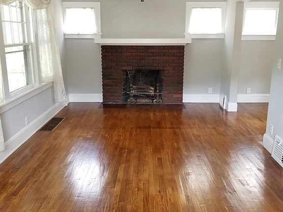 2nd image of 1565 E 219th St