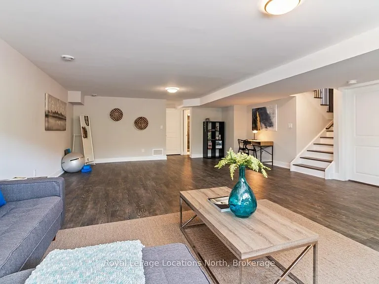 158 Courtland St — Photo 20