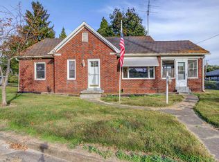301 N Wallace St, Dale, IN